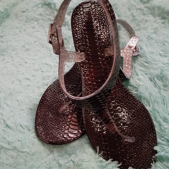 Shoes - Jelly Thong Sandals